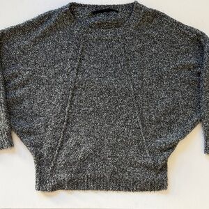 Grey sweater (medium)